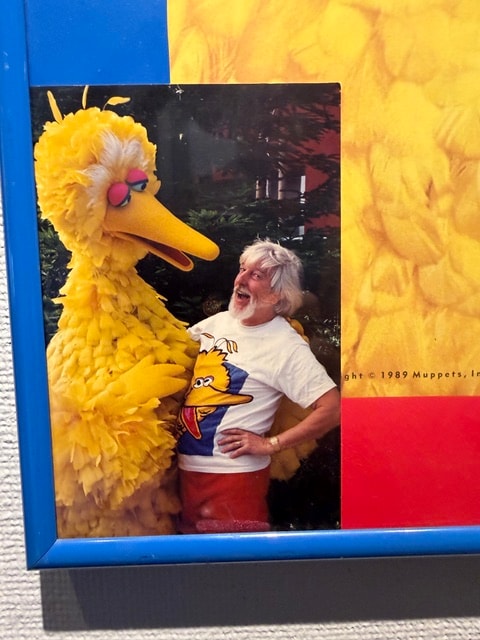 Big Bird from Connecticut with exhibitor — Kent CT Puppetry Exhibit